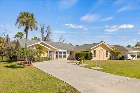 A home in PORT CHARLOTTE