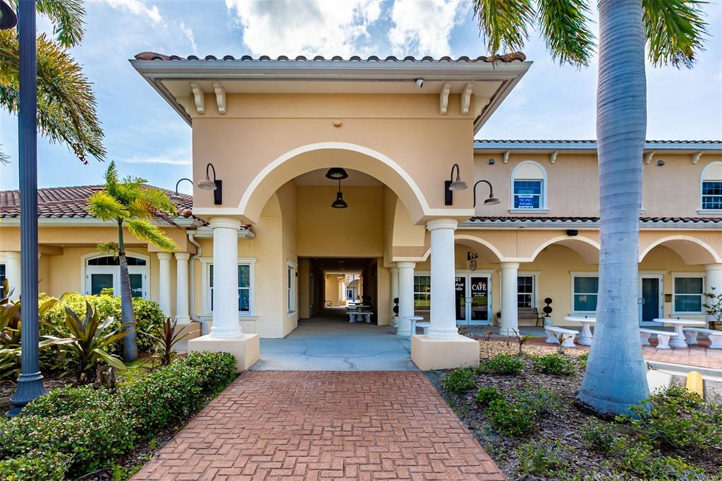 Photo of 1500 E Venice Avenue #4F, Venice, FL 34292 (MLS # TB8476114)