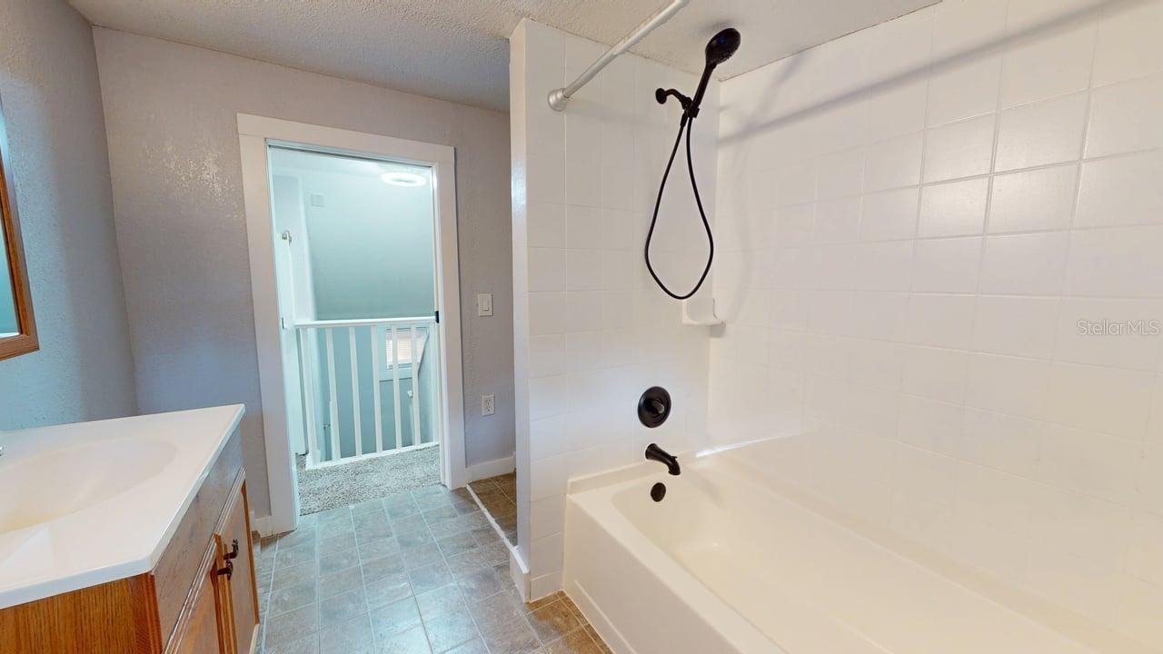 DELAND E 160 FT BLK 142 - Residential Lease