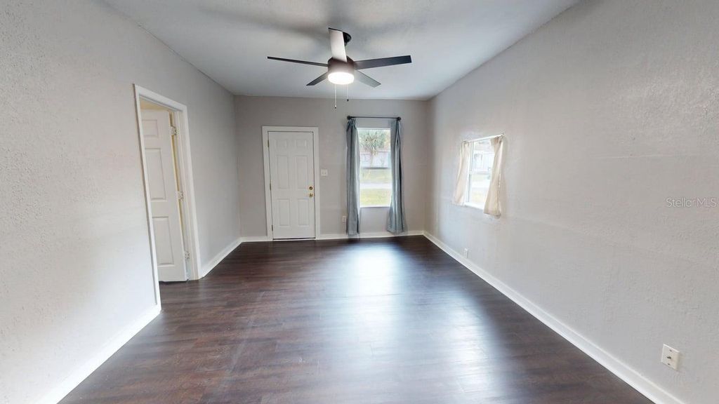 Photo of 112 S Chandler Avenue, Deland, FL 32724 (MLS # O6367380)