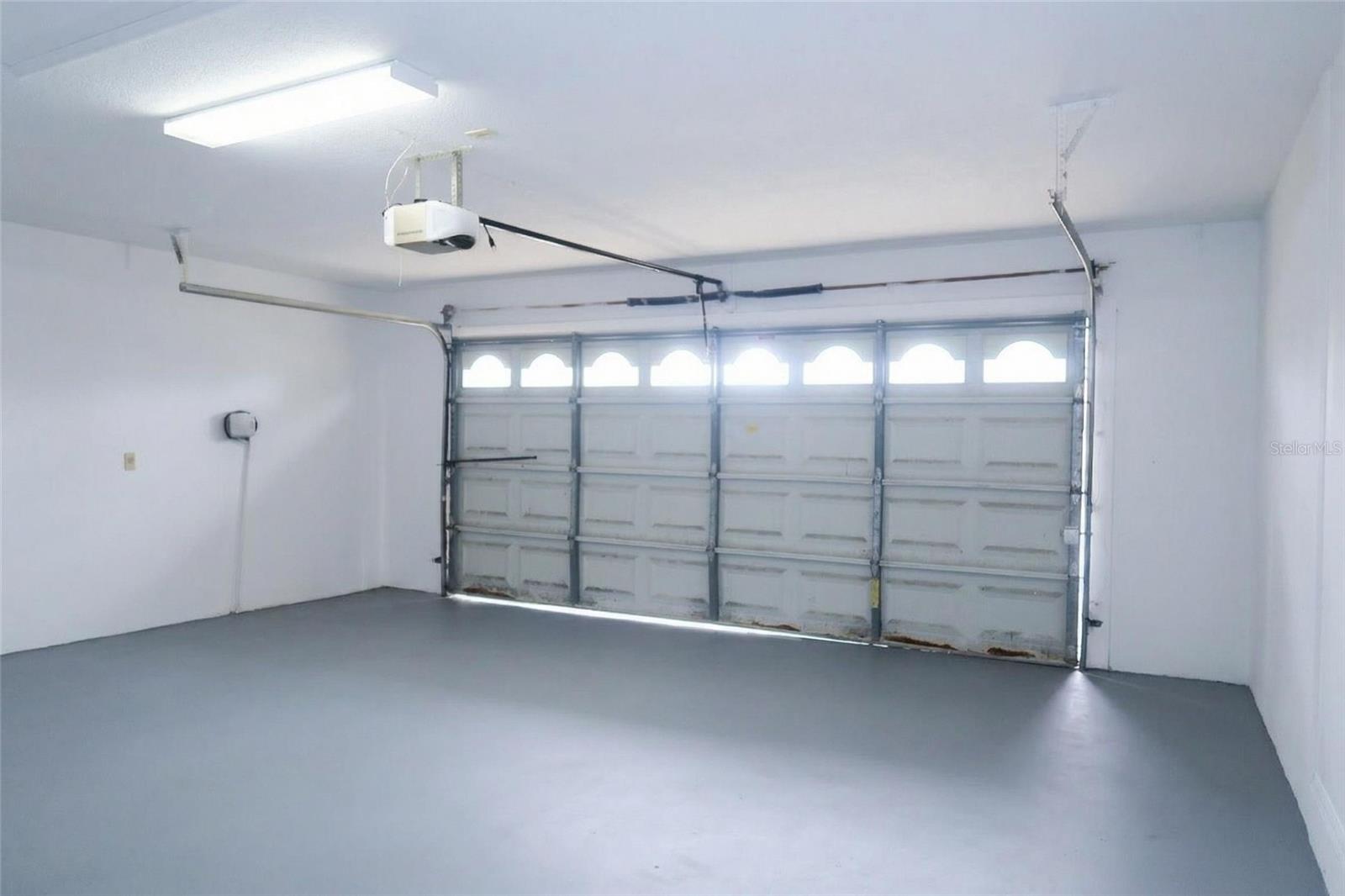 THE LAKES AT VAN DYKE FARMS - Residential