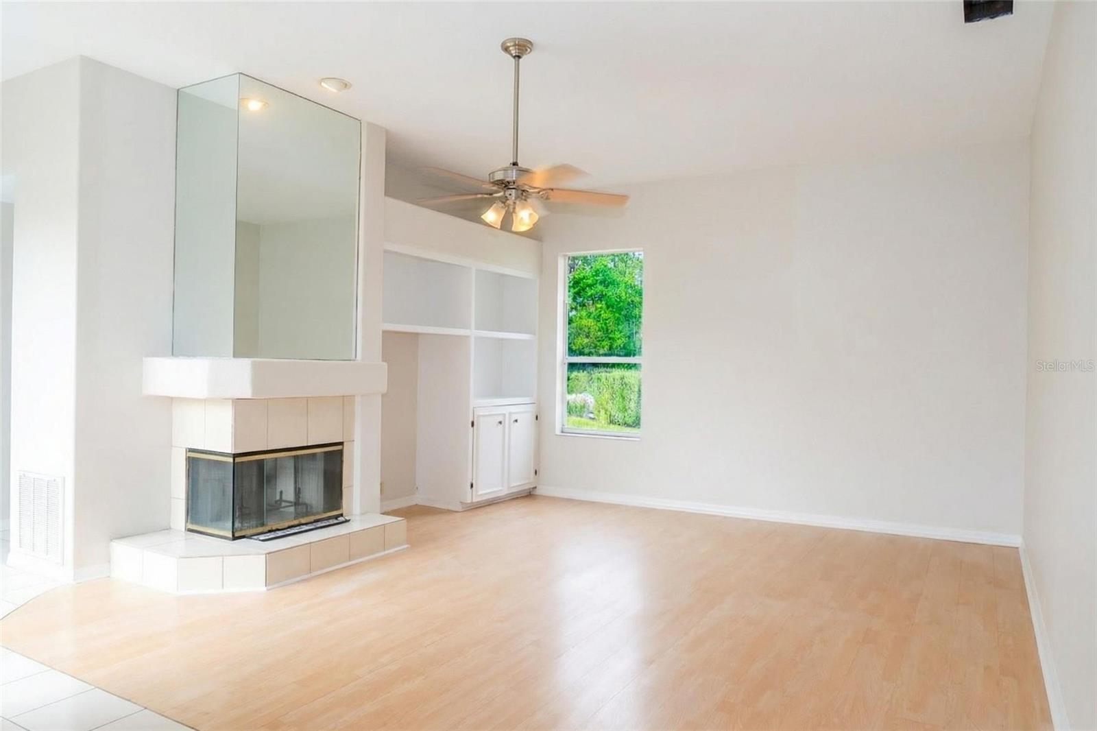 THE LAKES AT VAN DYKE FARMS - Residential