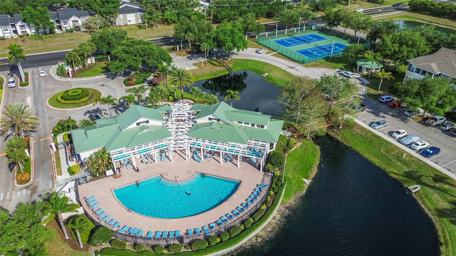 THE PALMS OF CORTEZ - Residential