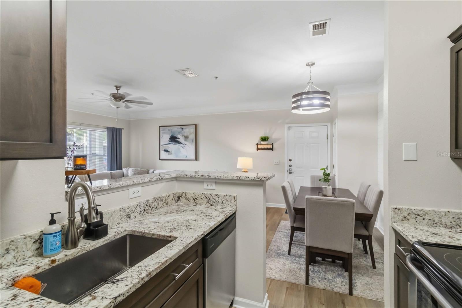 THE PALMS OF CORTEZ - Residential