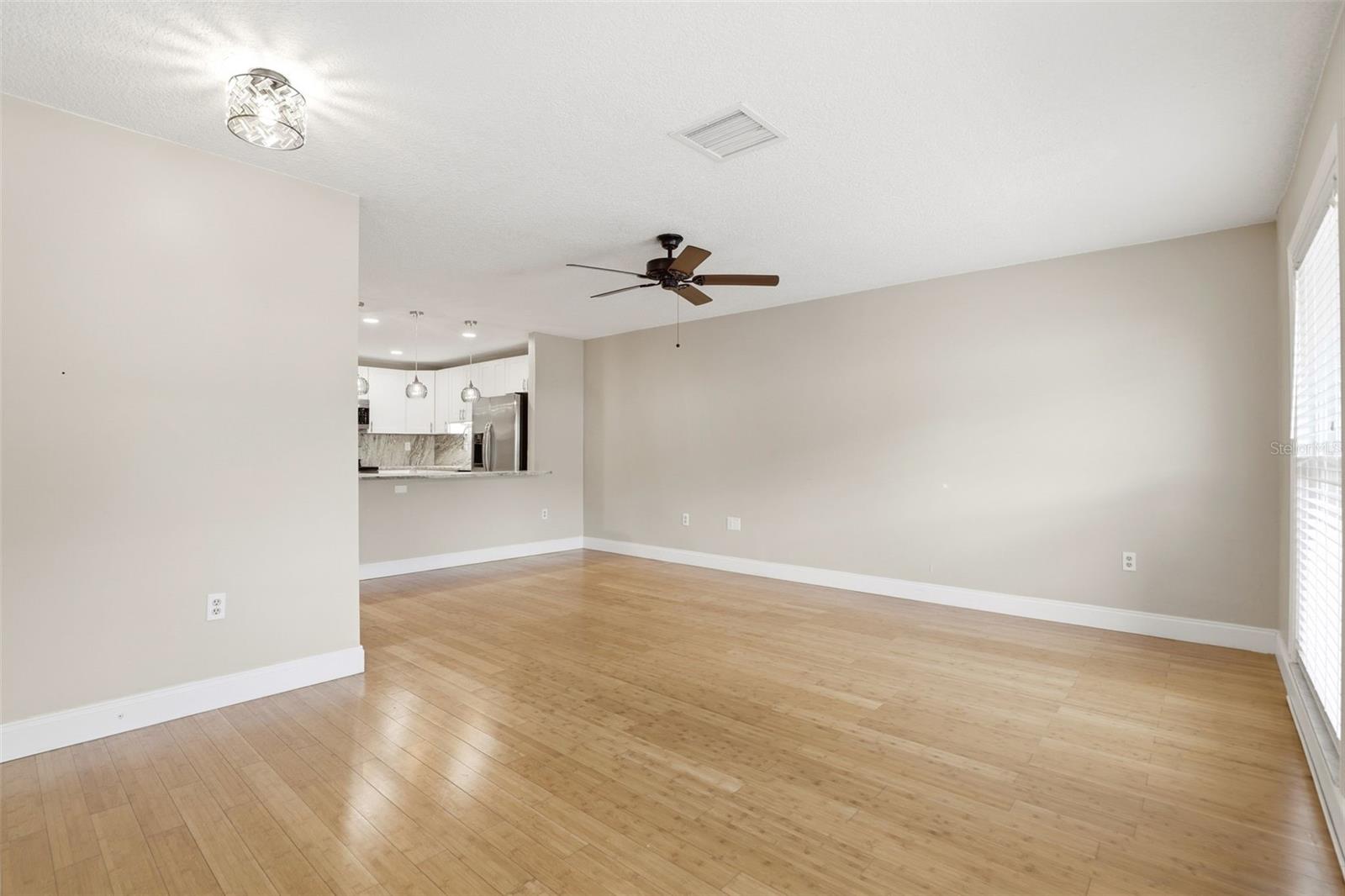616 VILLA CIRCLE 536