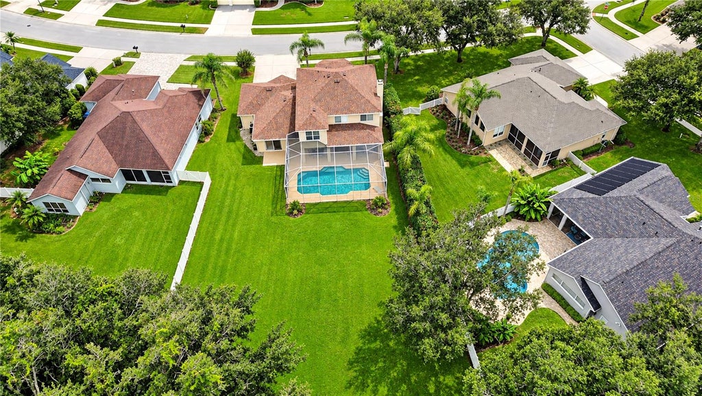 Photo of 5104 Whispering Leaf Trail, Valrico, FL 33596 (MLS # TB8555813)