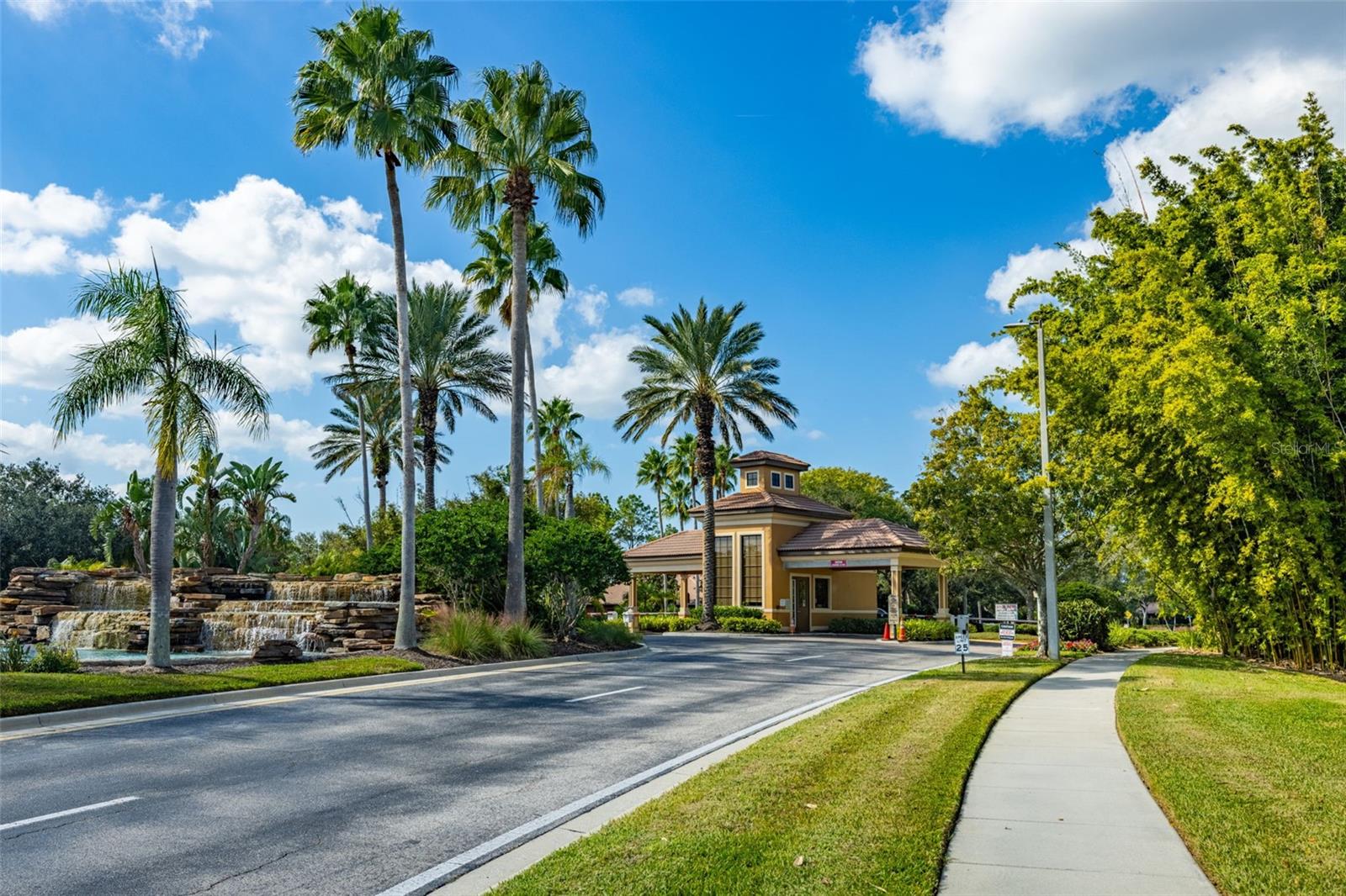 SOUTHSHORE FALLS PH 1 - Residential