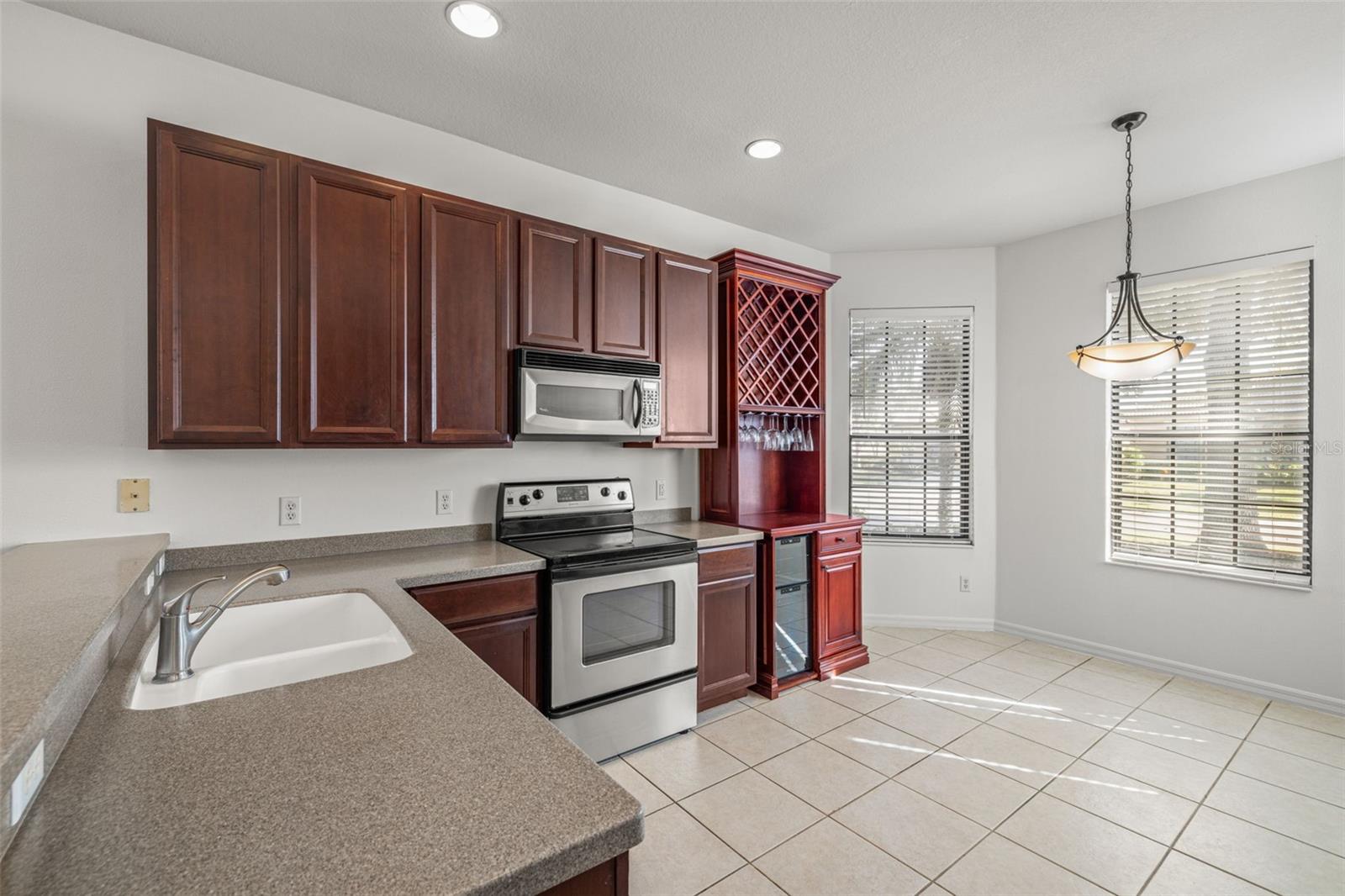 SOUTHSHORE FALLS PH 1 - Residential