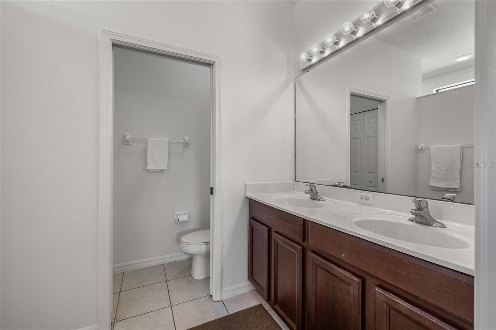 SOUTHSHORE FALLS PH 1 - Residential