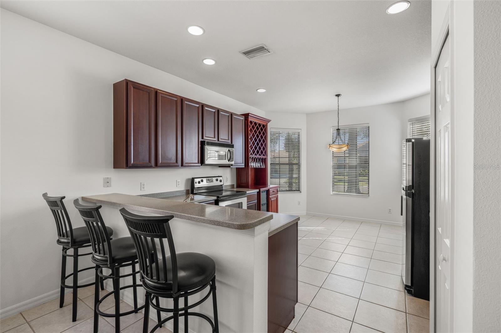 SOUTHSHORE FALLS PH 1 - Residential