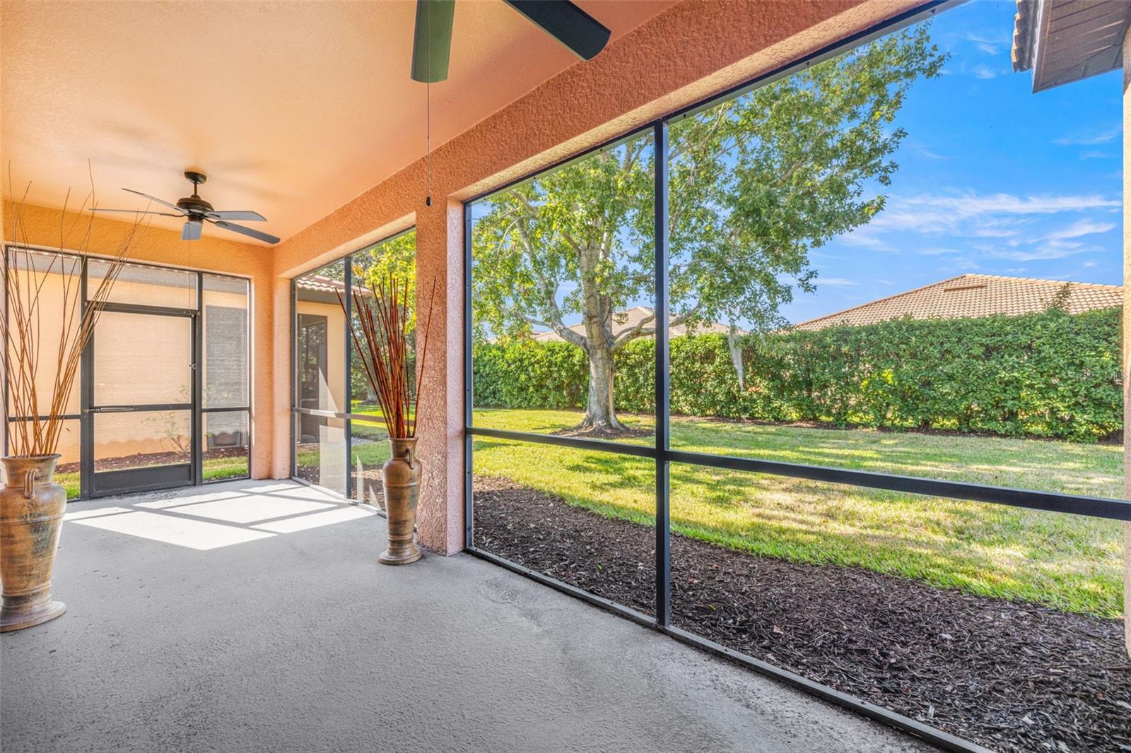 SOUTHSHORE FALLS PH 1 - Residential