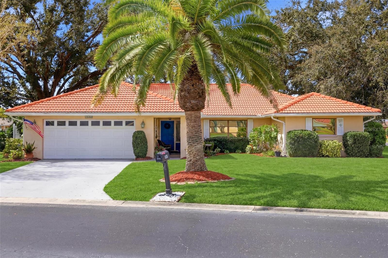 VENICE GARDENS - Residential