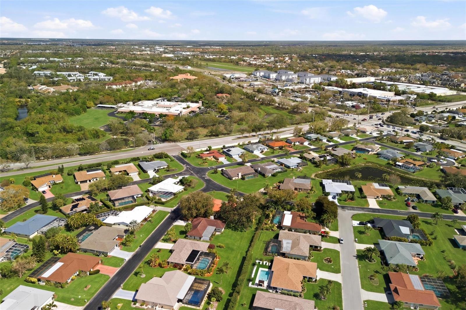 VENICE GARDENS - Residential