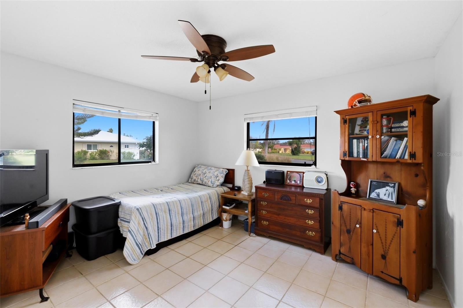 VENICE GARDENS - Residential