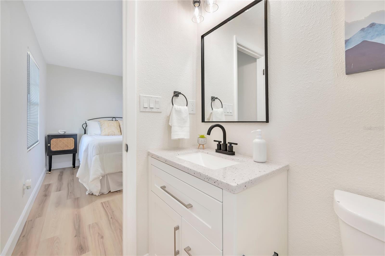 LAKE GIBSON POULTRY FARMS INC - Residential