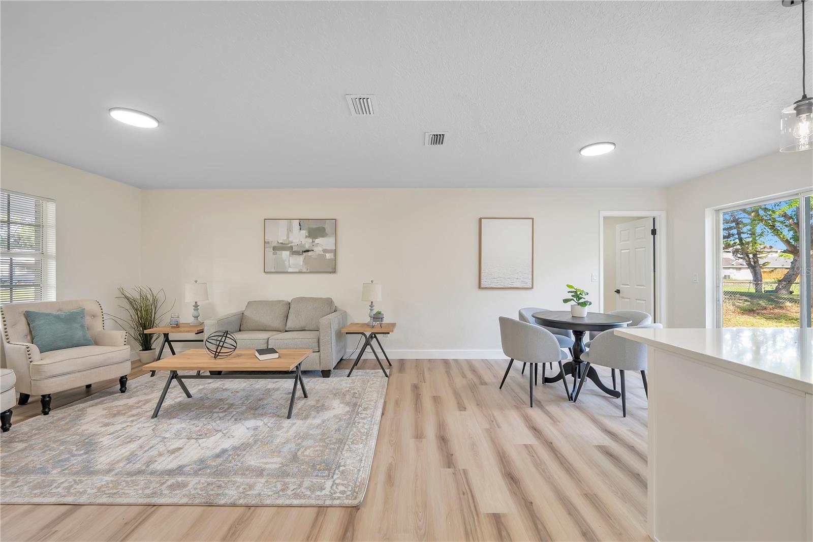 LAKE GIBSON POULTRY FARMS INC - Residential