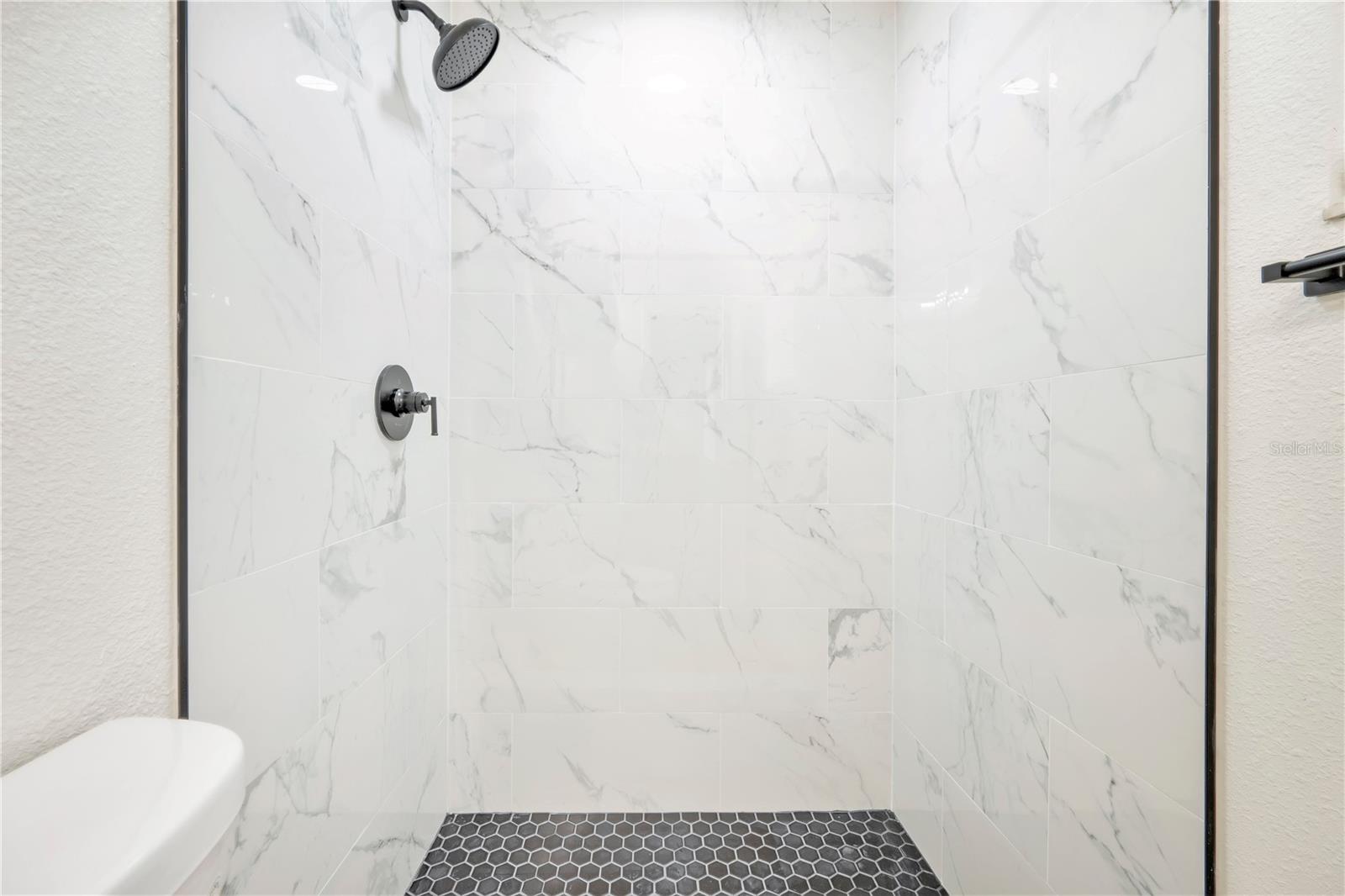 LAKE GIBSON POULTRY FARMS INC - Residential