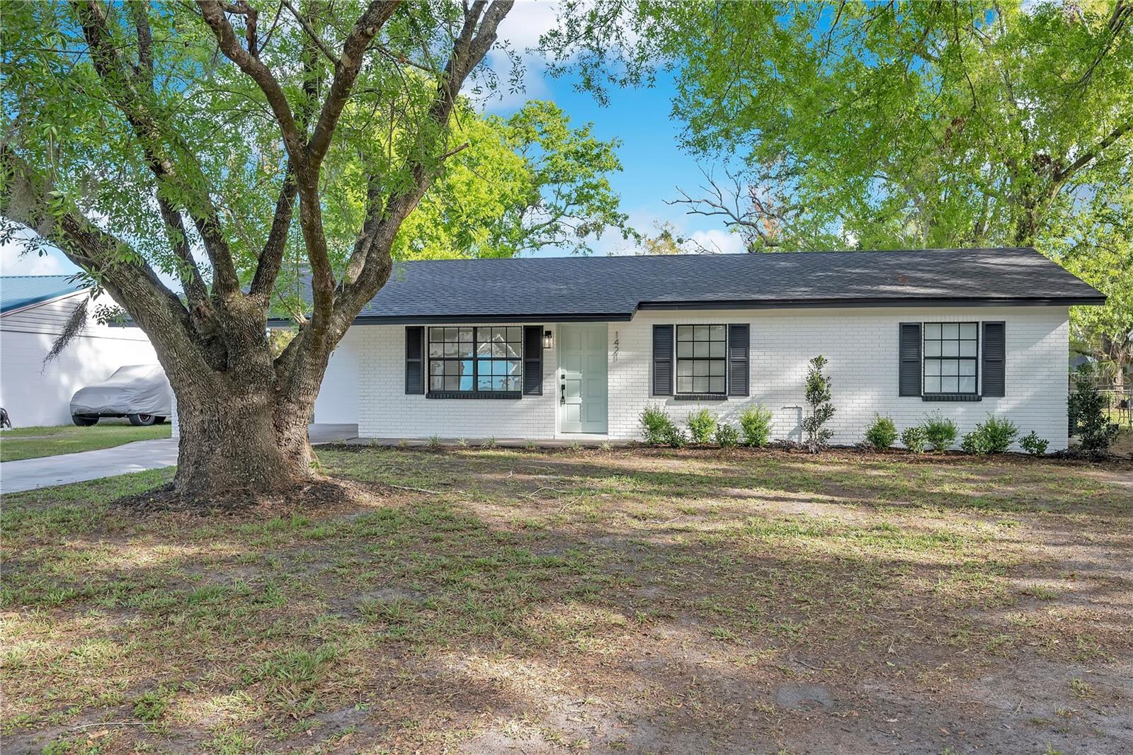 LAKE GIBSON POULTRY FARMS INC - Residential