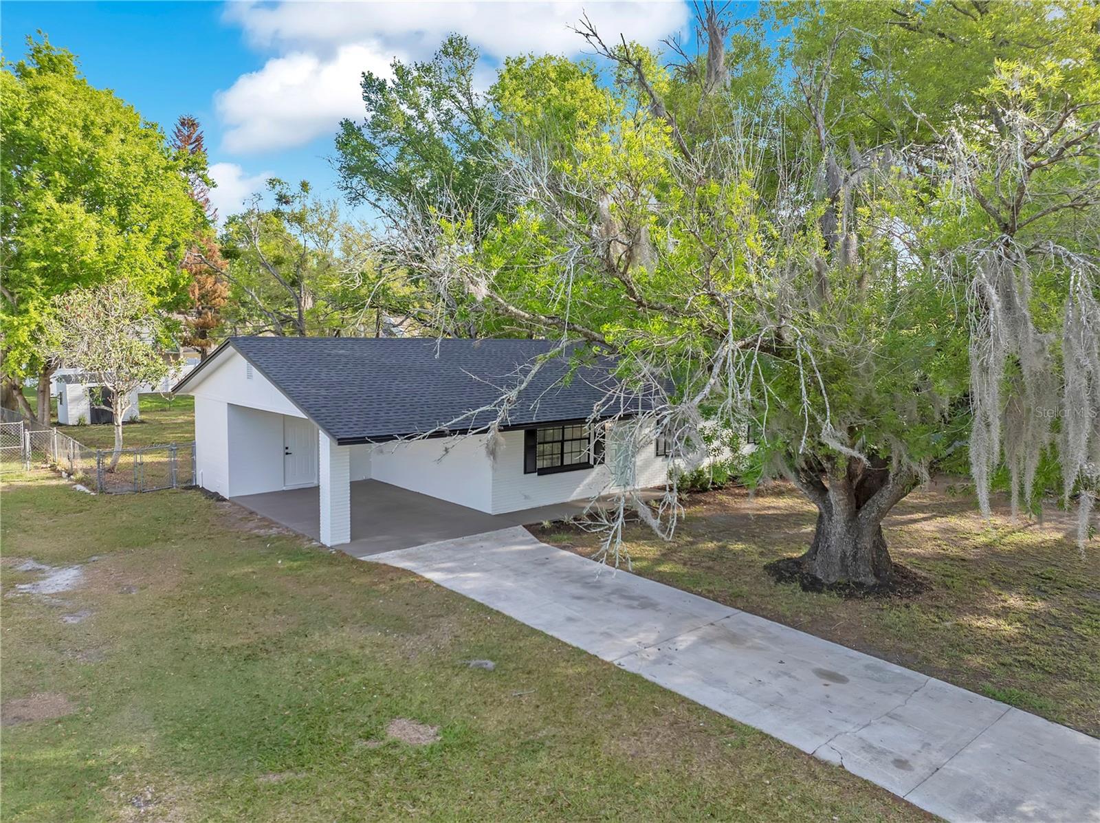 LAKE GIBSON POULTRY FARMS INC - Residential