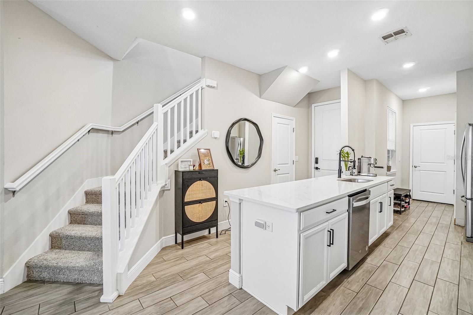 HERITAGE OAKS TWNHMS - Residential