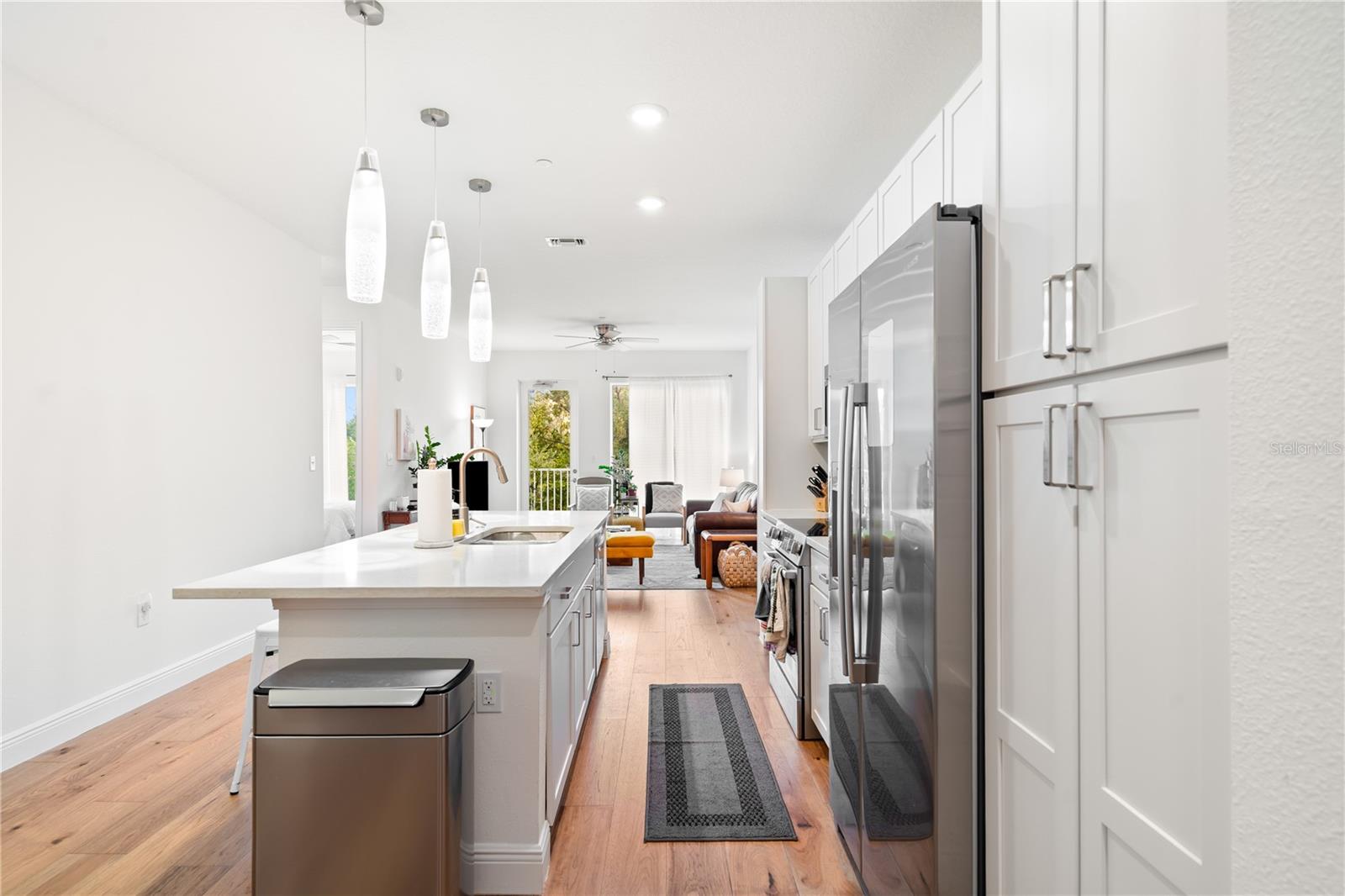 DOMUS URBANA CONDO - Residential