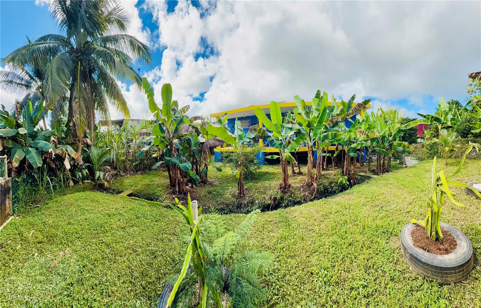 URBANIZACIÓN SAN PEDRO - Residential