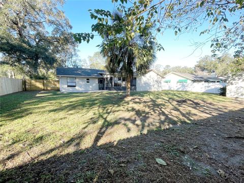 A home in BELLEVIEW