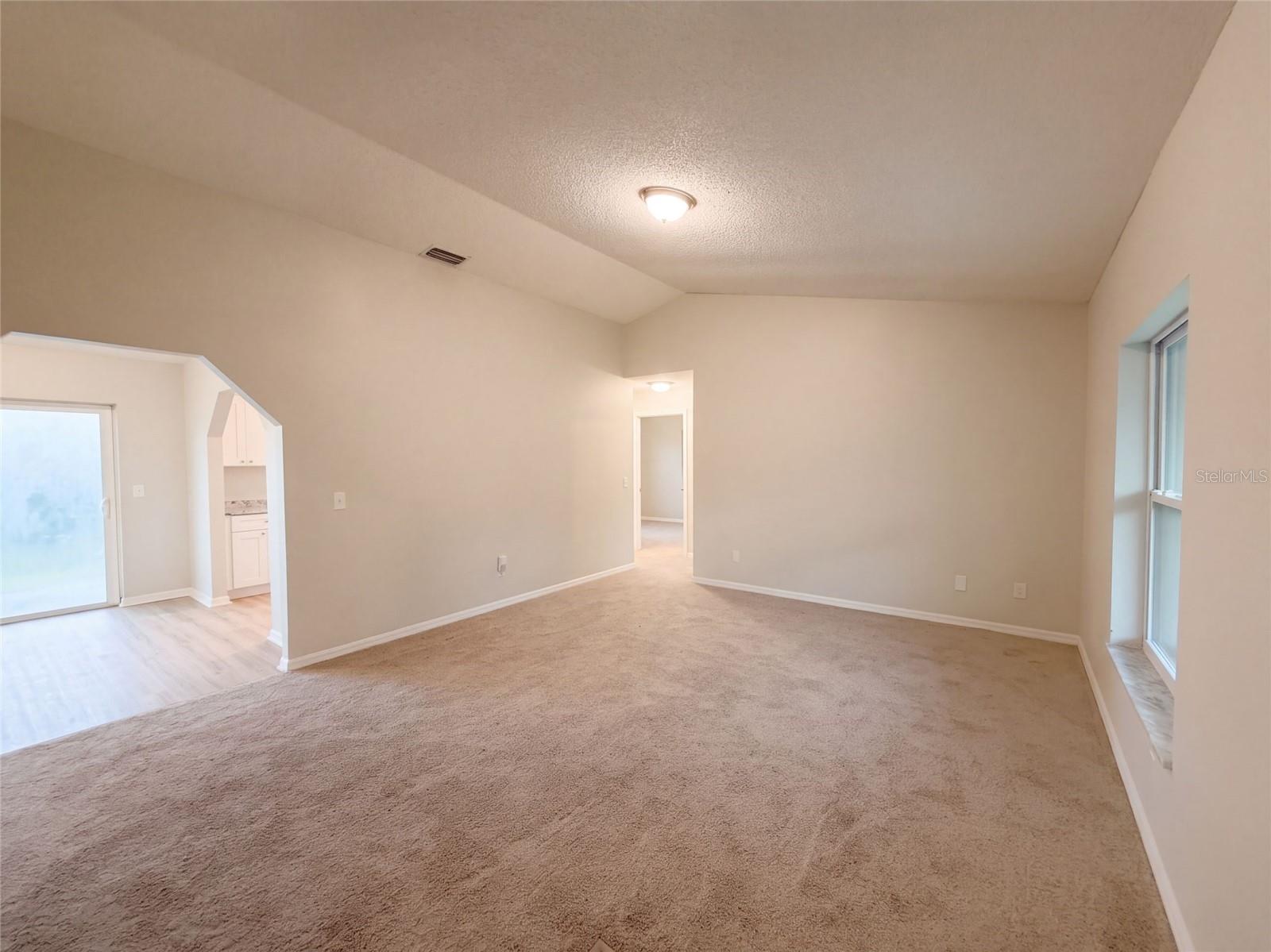 3 EMERALD TRAIL PLACE