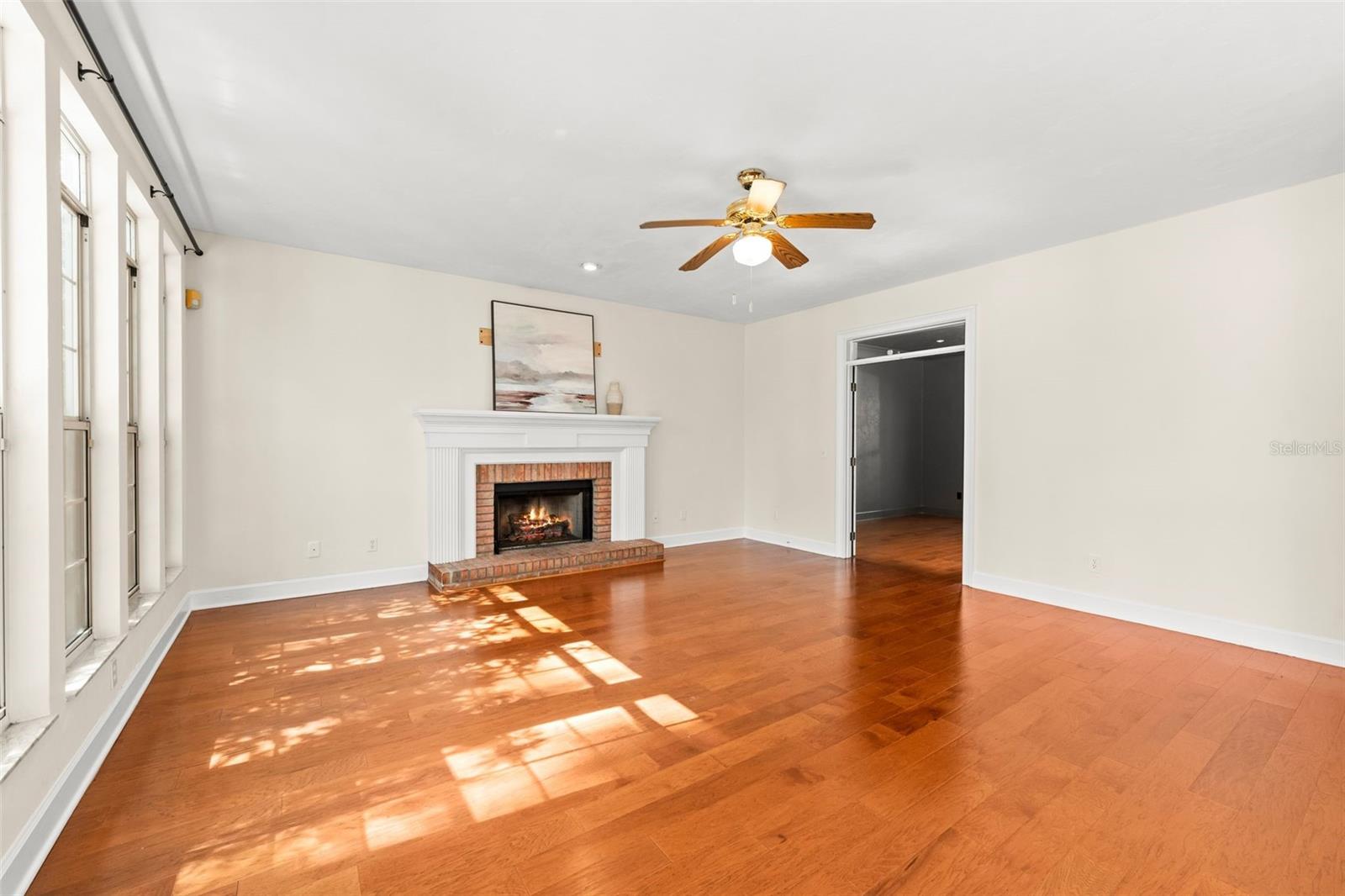 RICHMOND - Residential