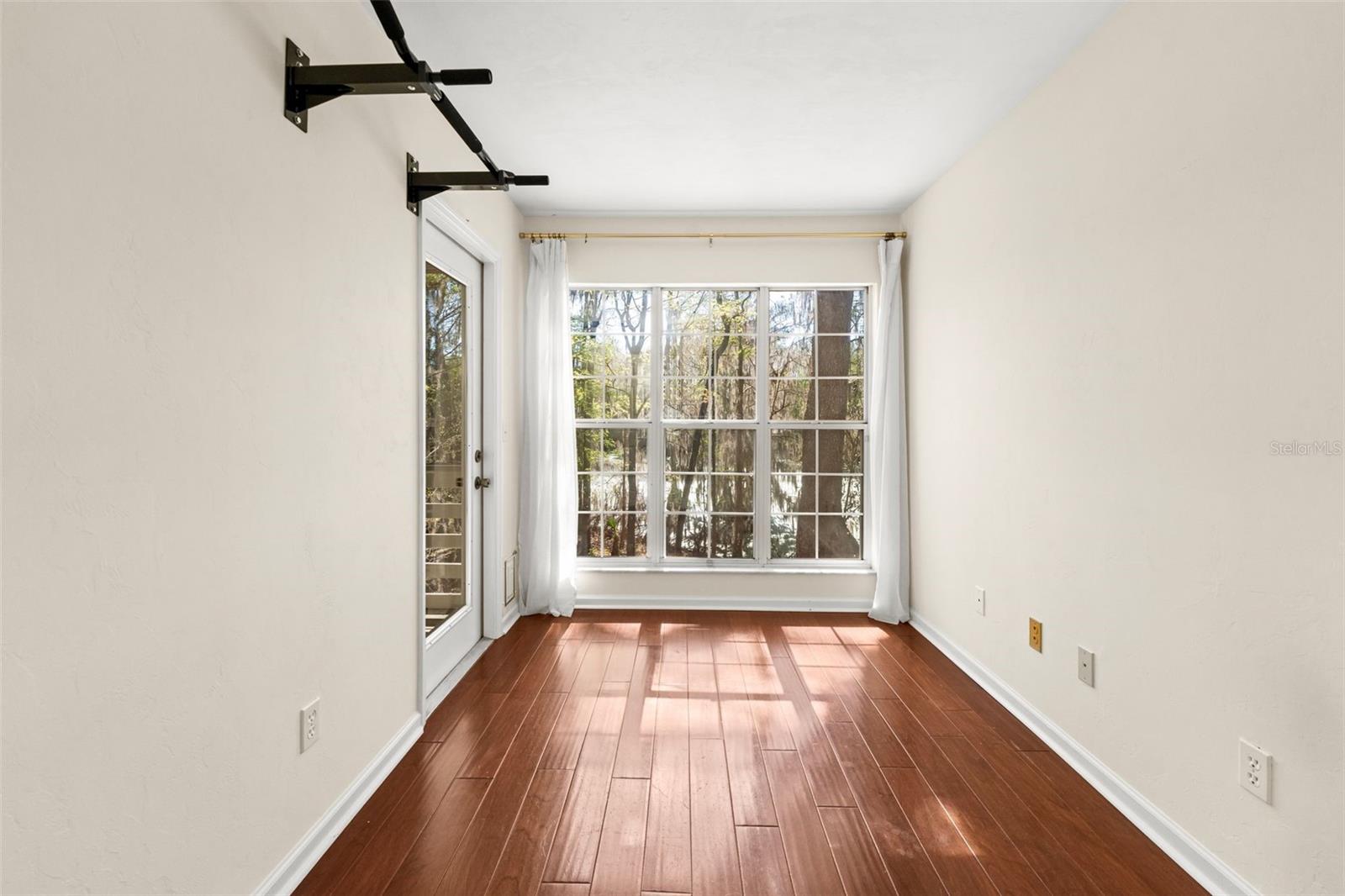 RICHMOND - Residential