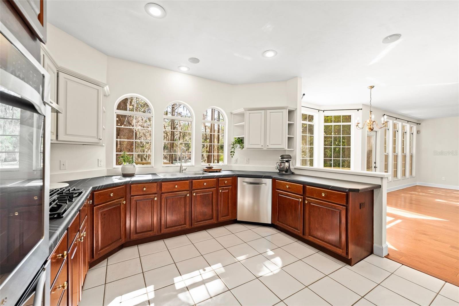 RICHMOND - Residential