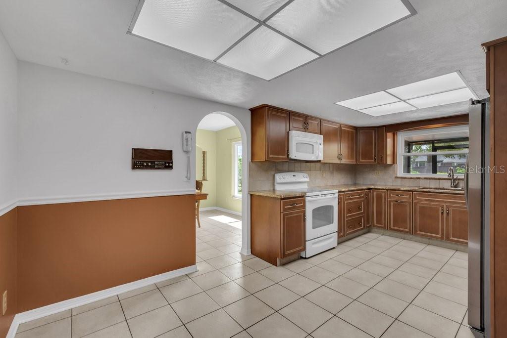 1303 ROCKWOOD DRIVE