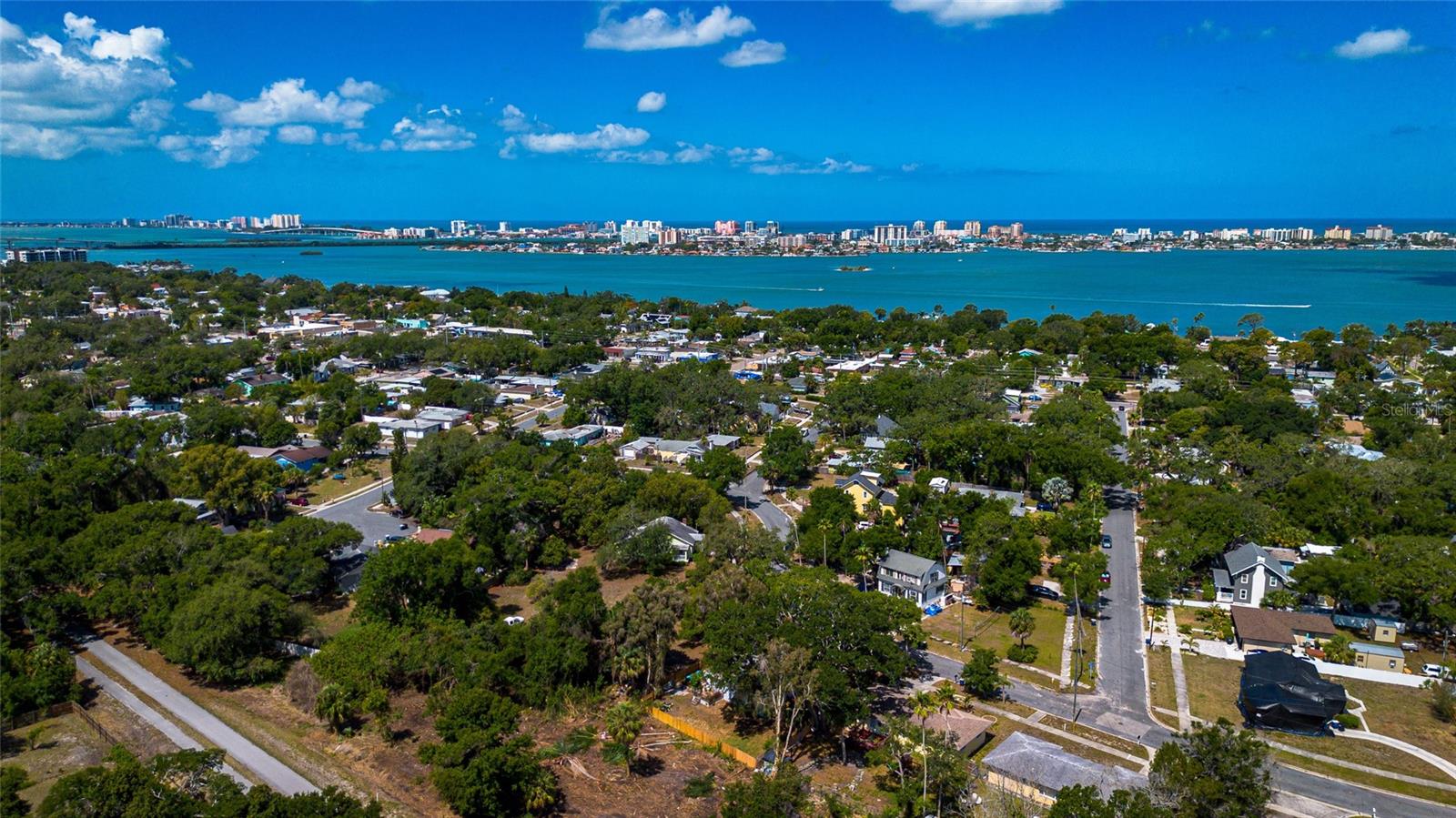 AVONDALE - Residential