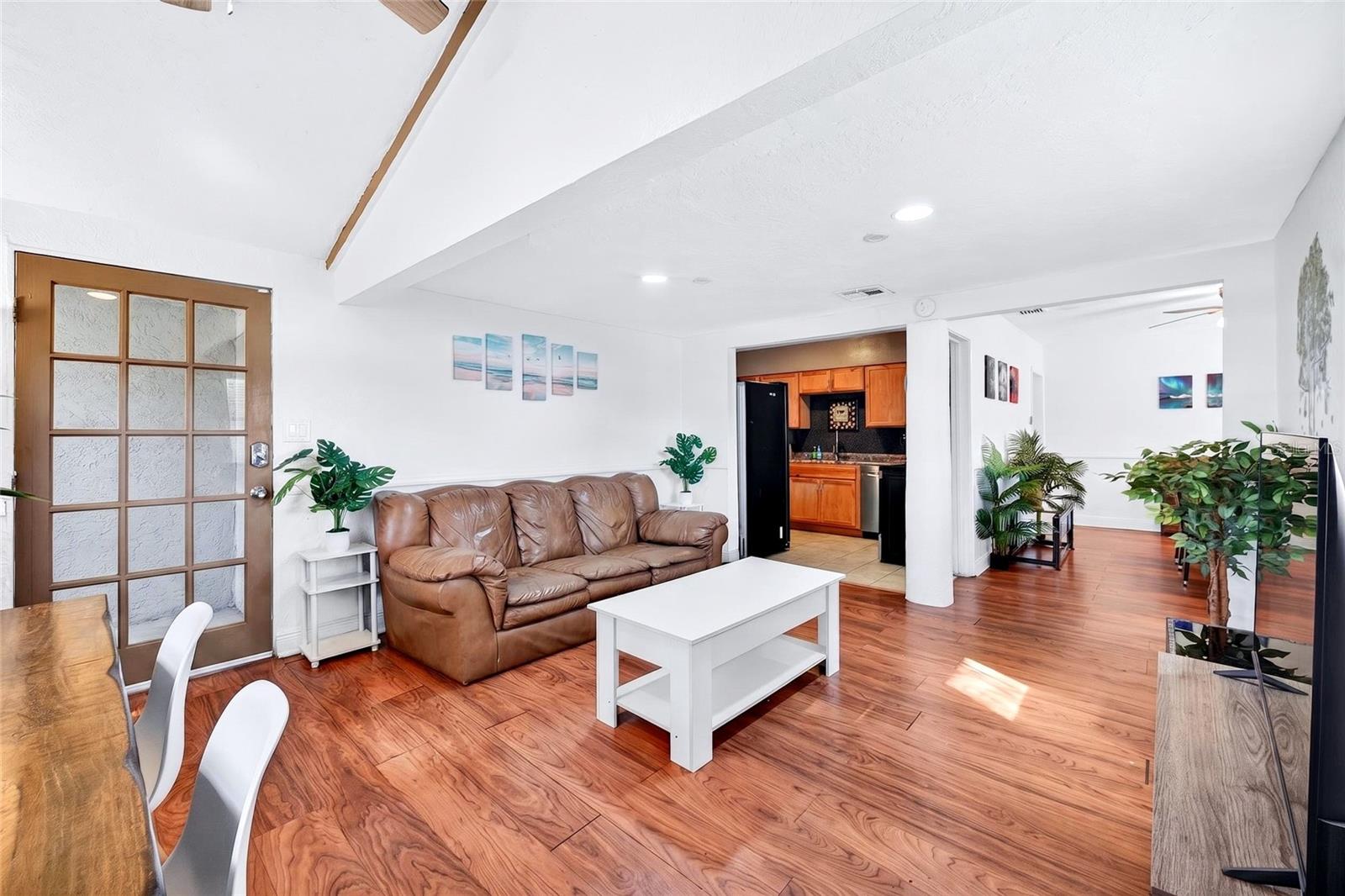 AVONDALE - Residential
