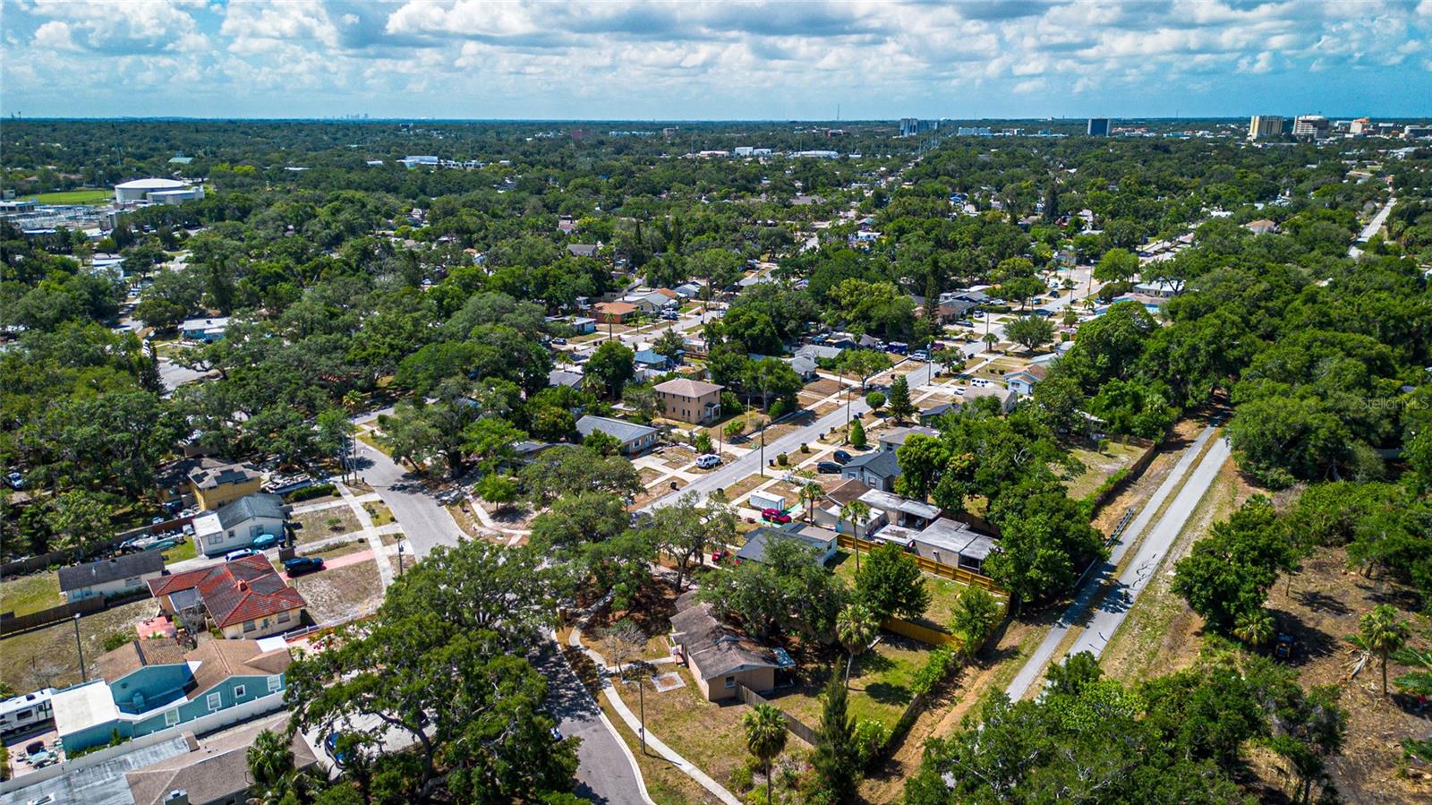 AVONDALE - Residential