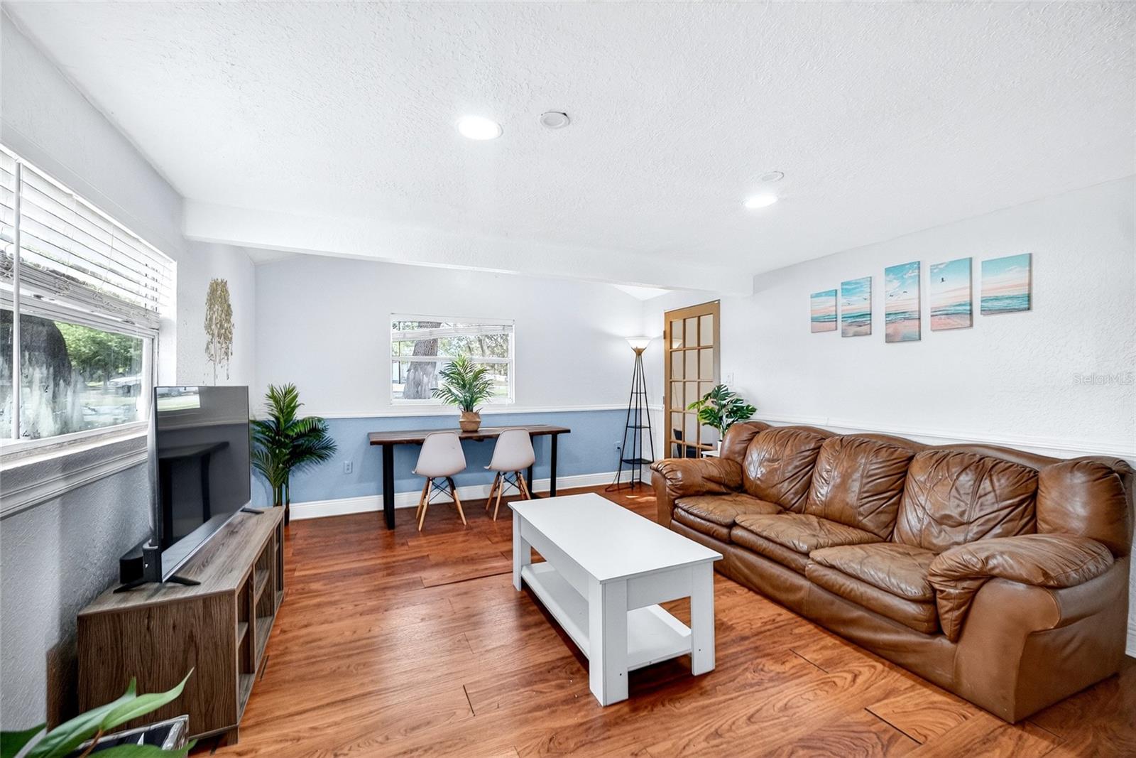 AVONDALE - Residential