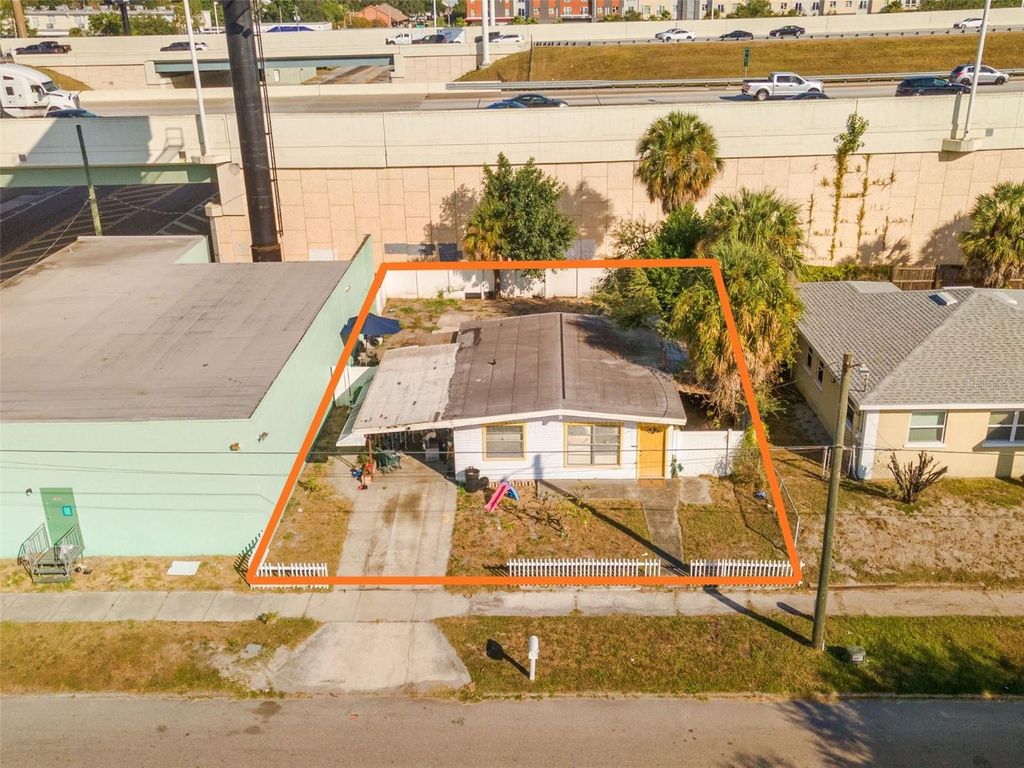 Photo of 1541 W La Salle Street, Tampa, FL 33607 (MLS # TB8453144)