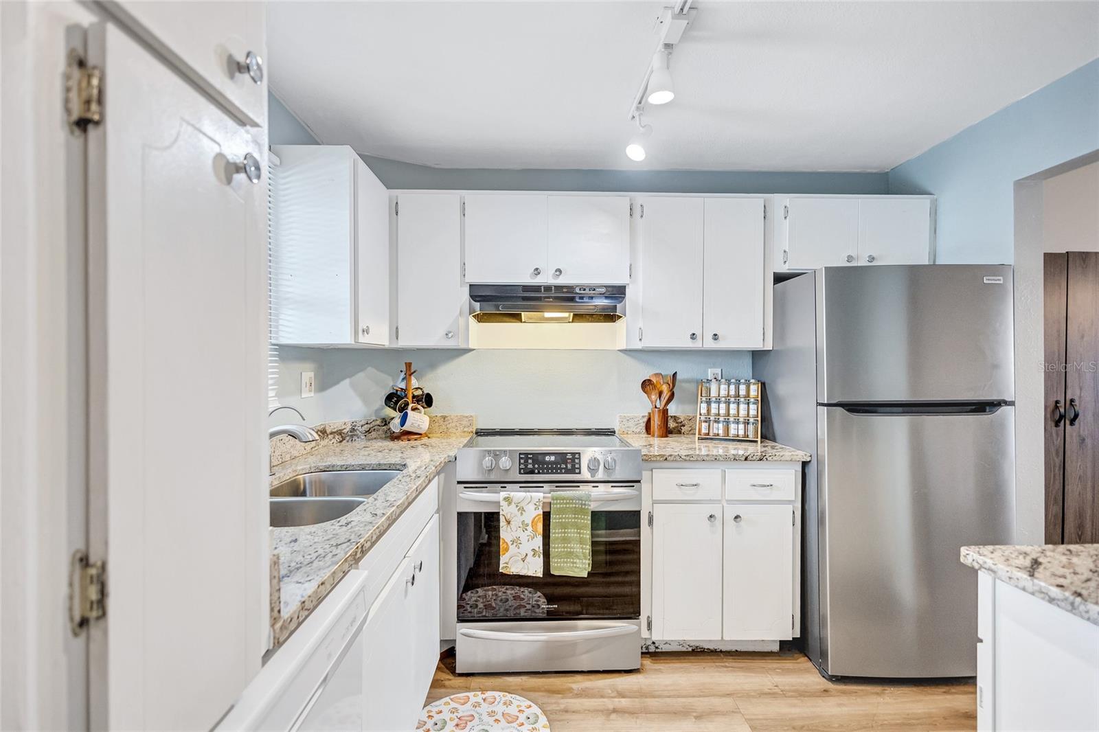 3125 36TH STREET N 208