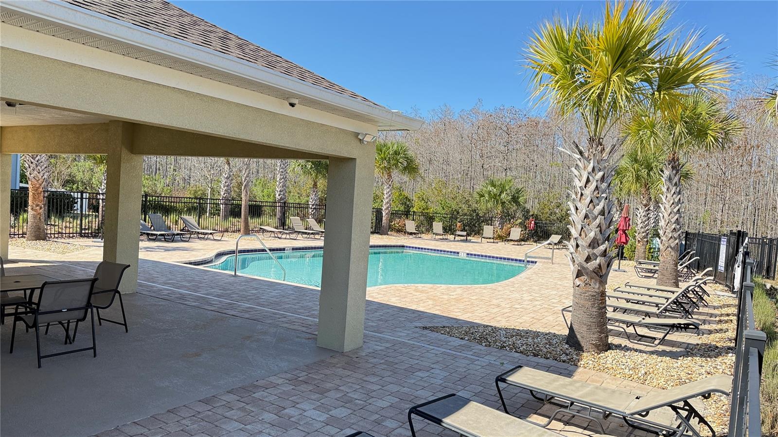 SAWGRASS LNDGS - Residential