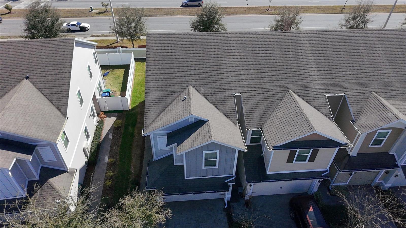 SAWGRASS LNDGS - Residential