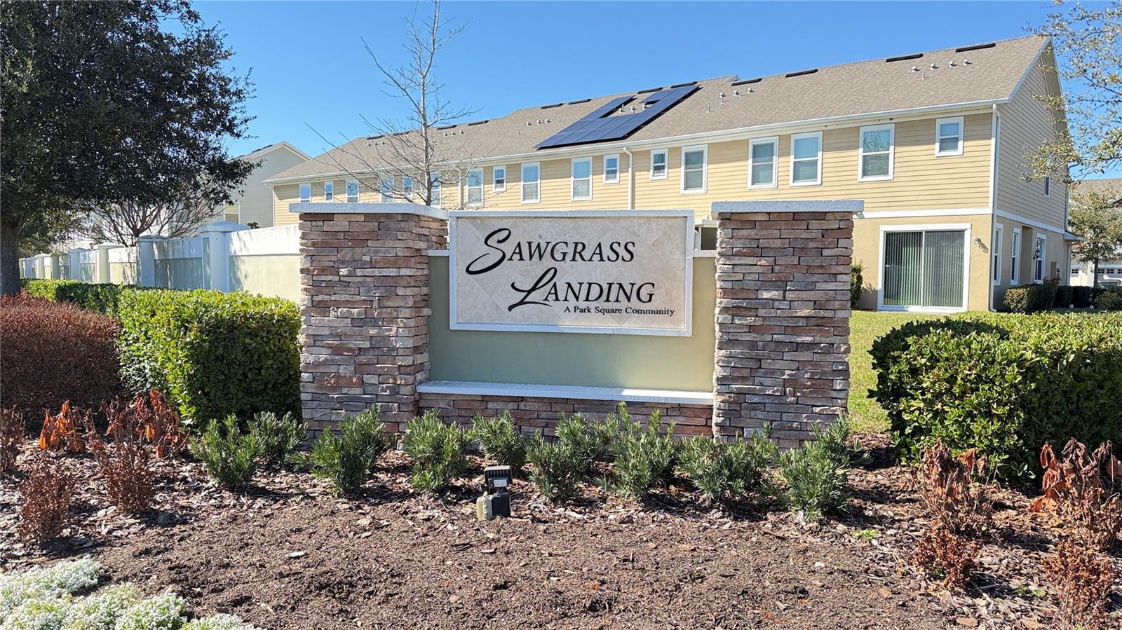 SAWGRASS LNDGS - Residential