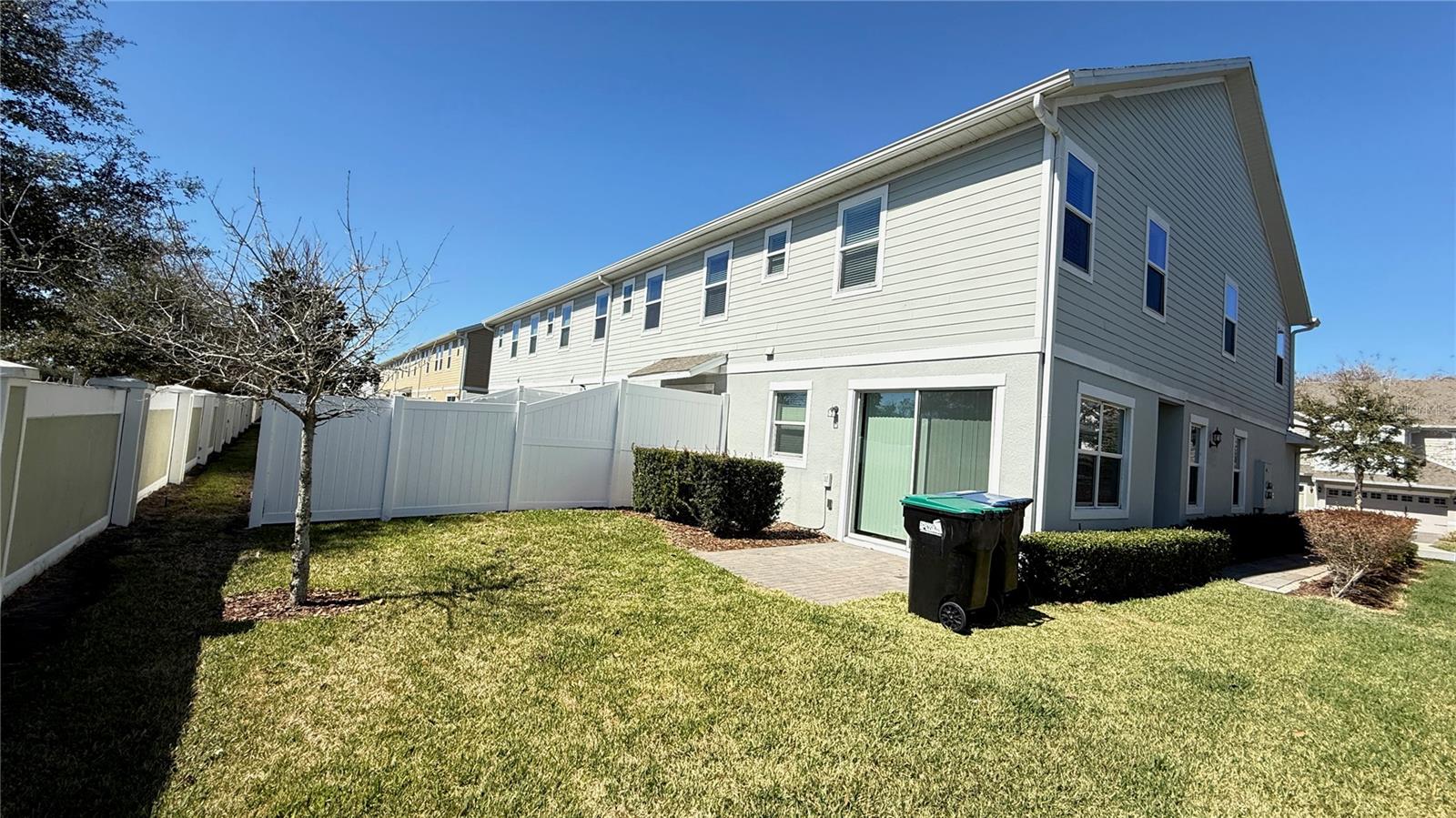 SAWGRASS LNDGS - Residential