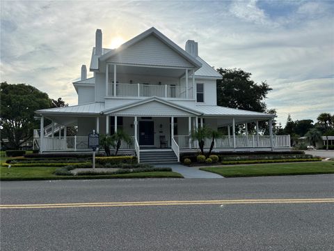 A home in ZELLWOOD