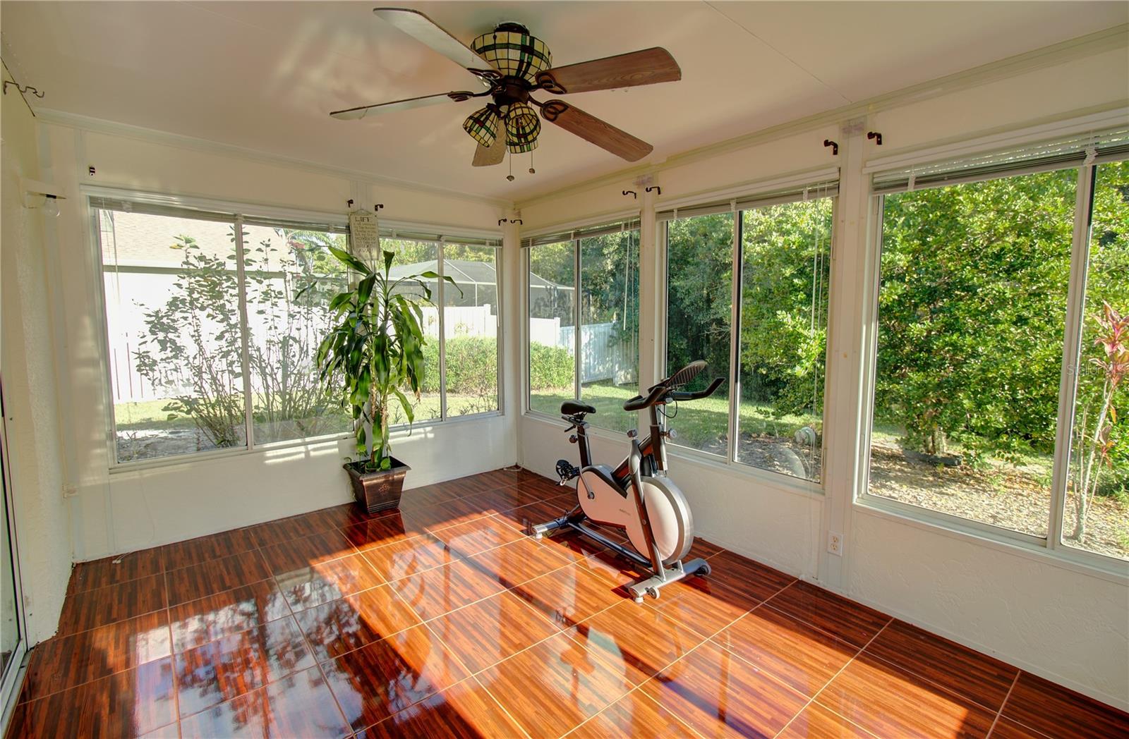 MEADOW POINTE PRCL 18 UNIT 01 & 03 - Residential