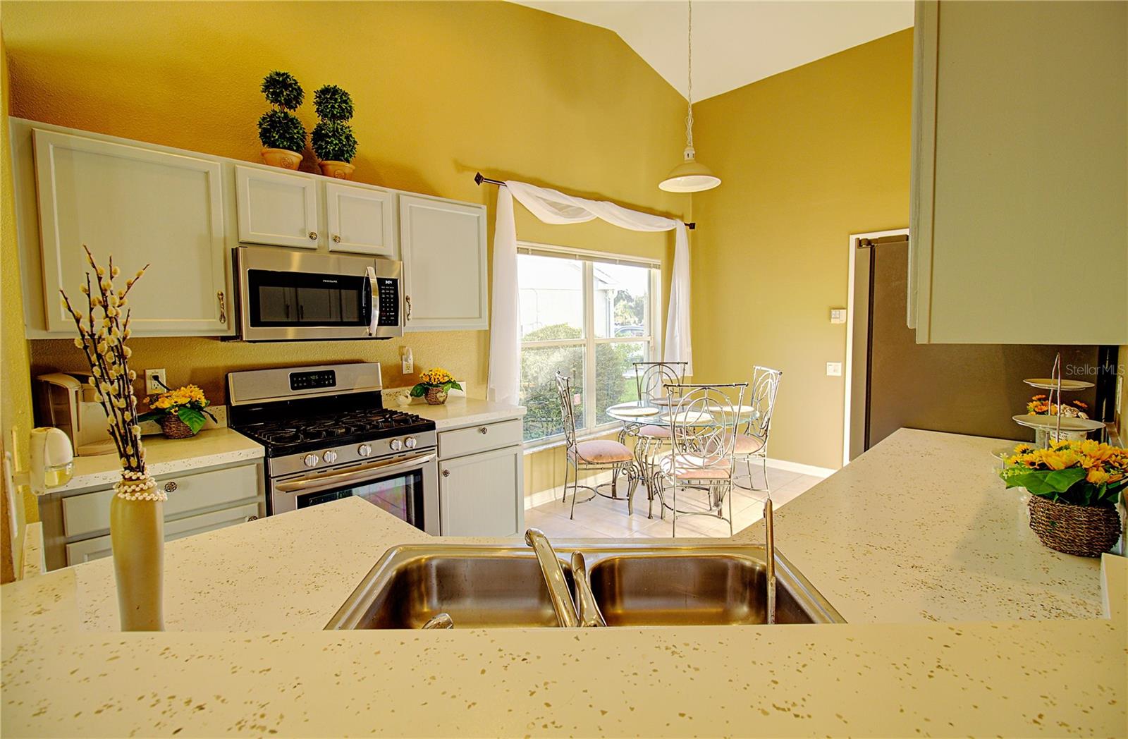 MEADOW POINTE PRCL 18 UNIT 01 & 03 - Residential