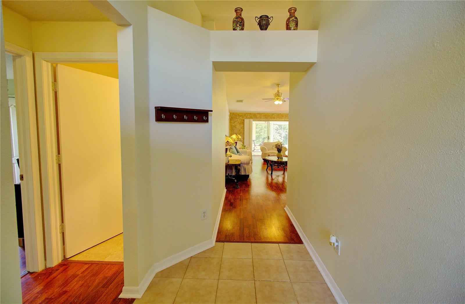 MEADOW POINTE PRCL 18 UNIT 01 & 03 - Residential