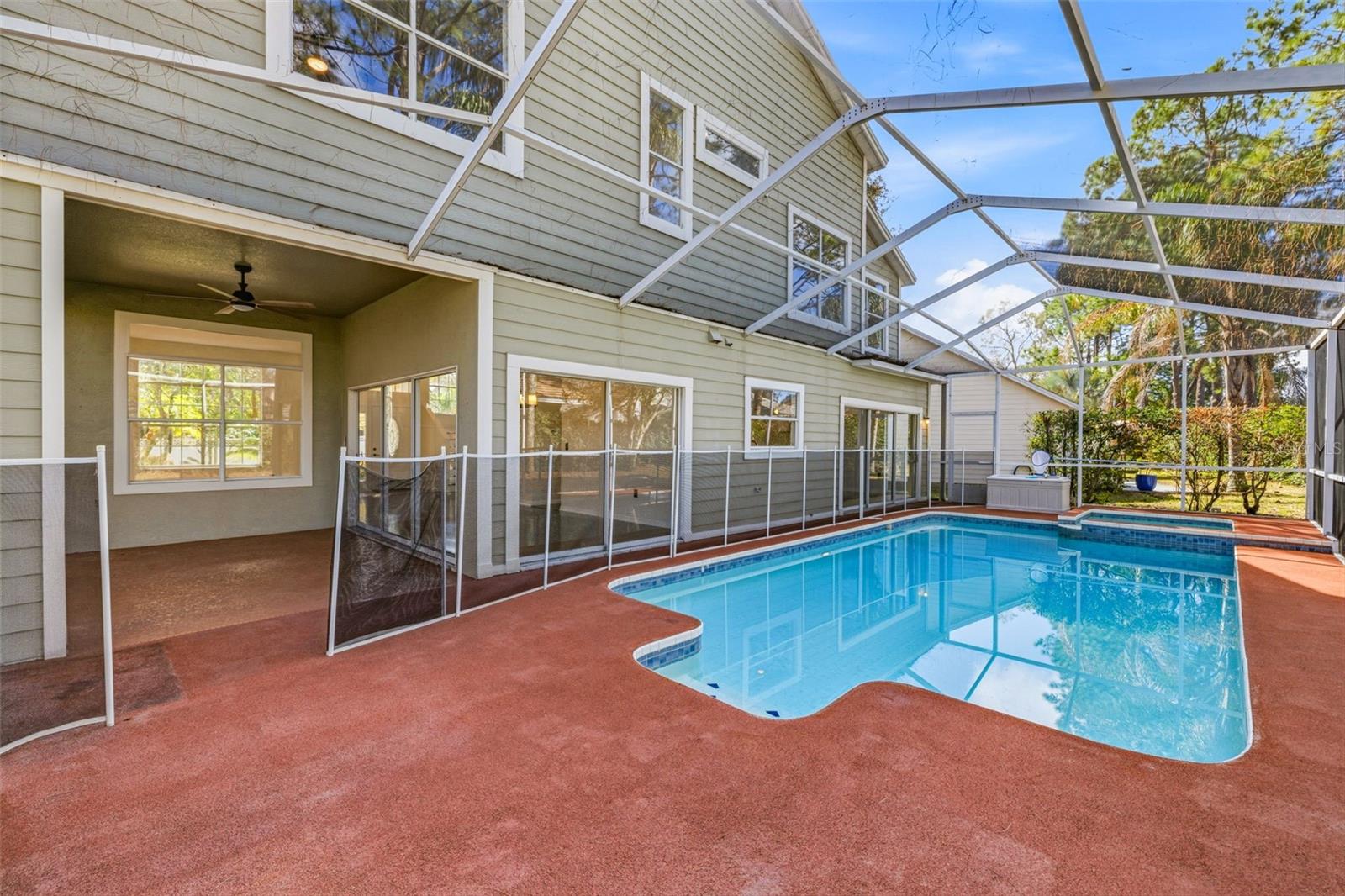 HUNTER'S GREEN - Residential