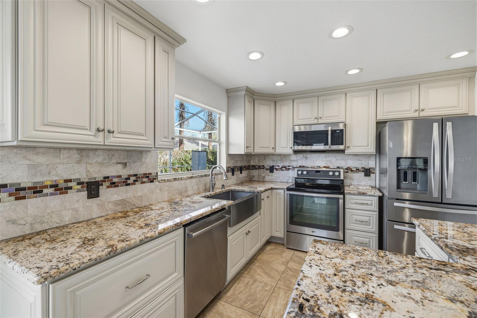 HUNTER'S GREEN - Residential