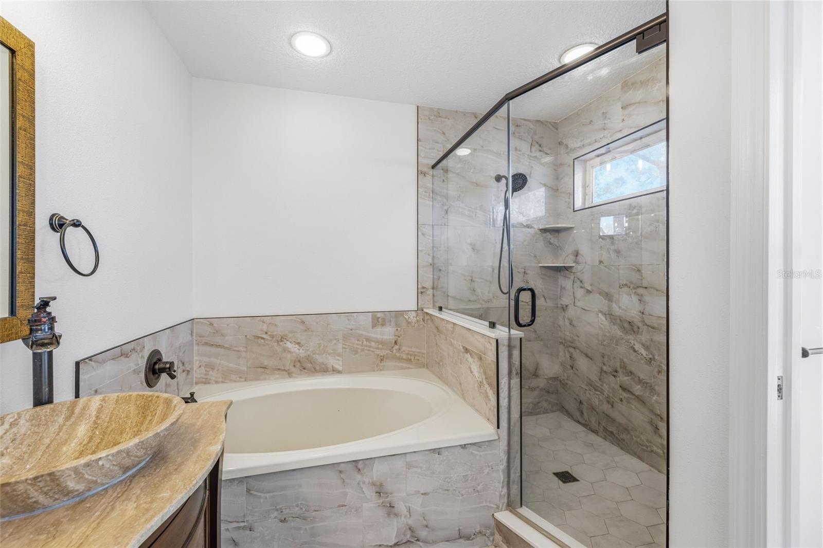 HUNTER'S GREEN - Residential