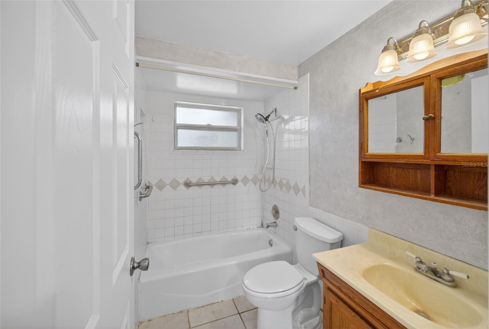 WALKERS ADD TO ALTAMONTE SPGS 2 - Residential